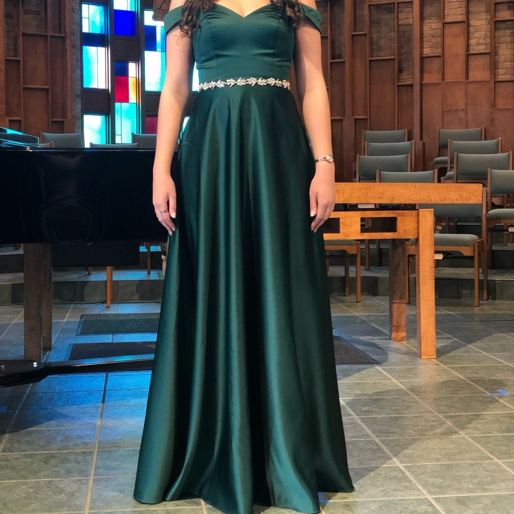 David’s Bridal Forest Green Off-Shoulder Formal Dress